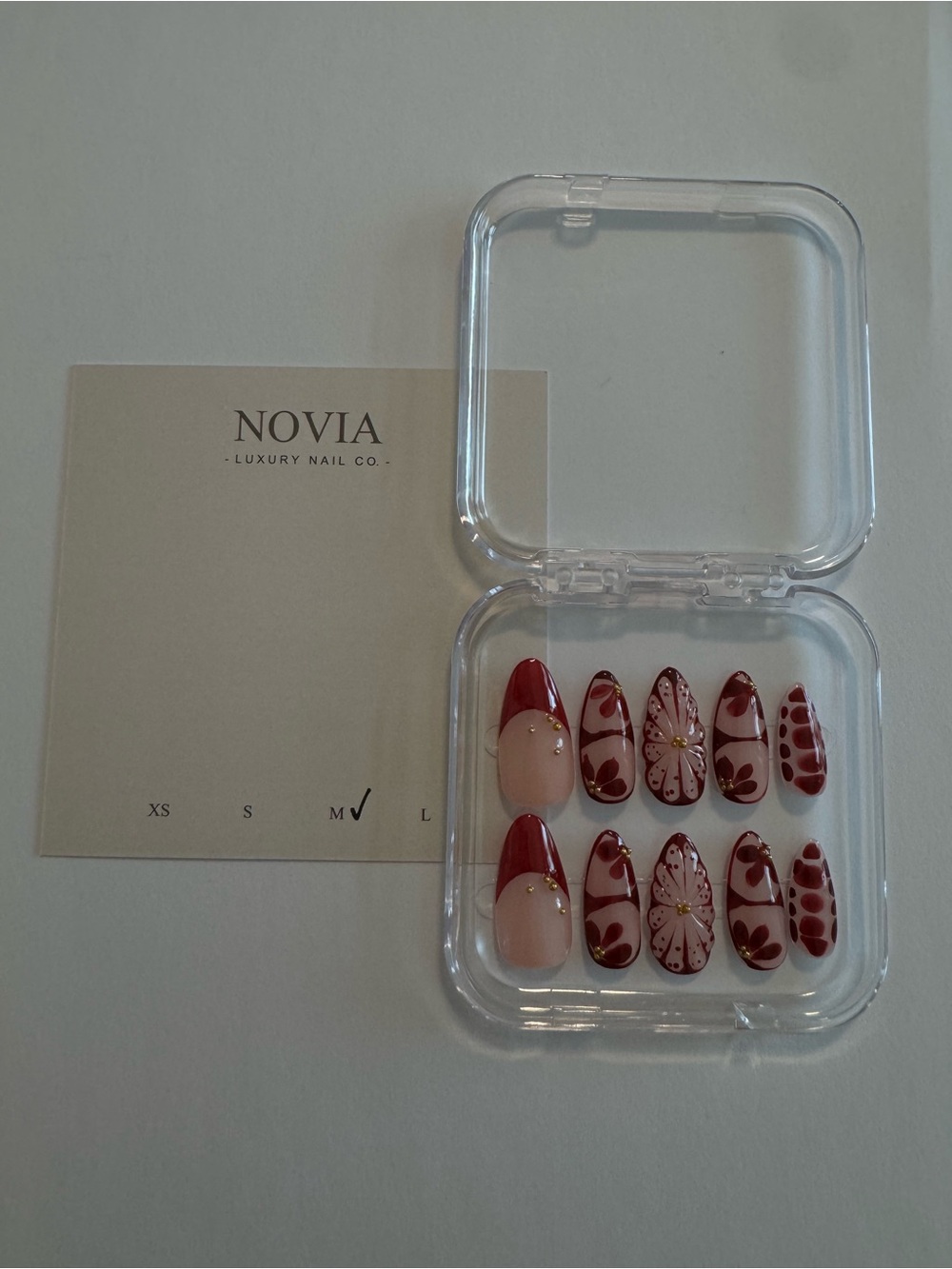 Red Floral almond shape Press-On Women's Nails